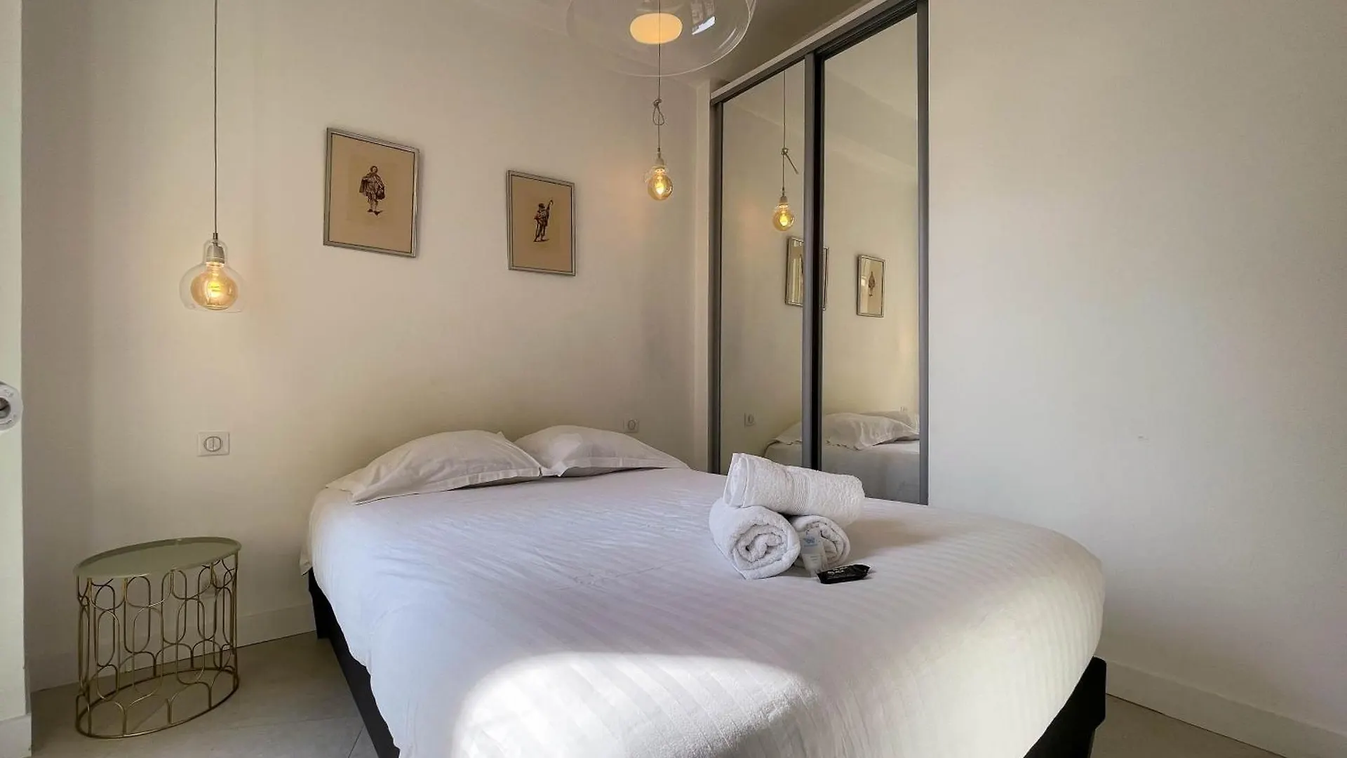 Superbe 2 Pieces Carre D'Or Ac/Wifi Apartment Nice 0*,  France